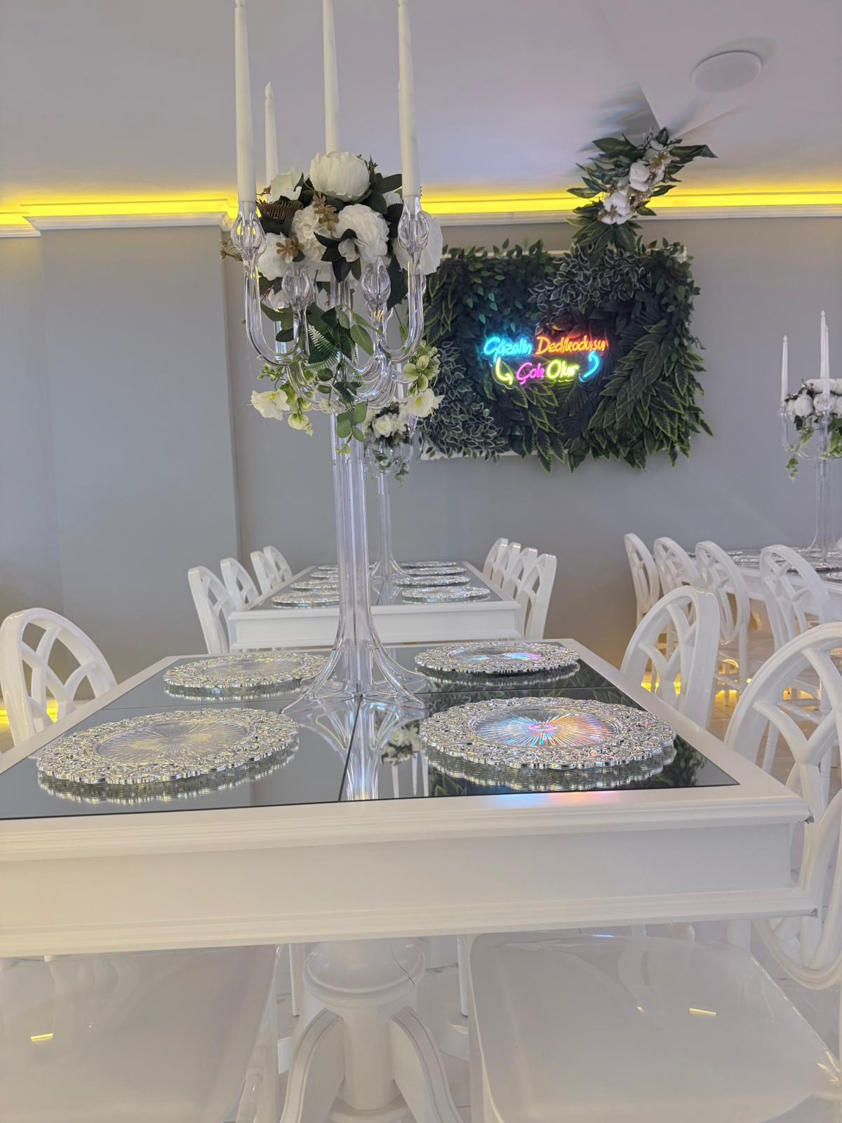 Jasmine Davet Evi masa detay görünümü