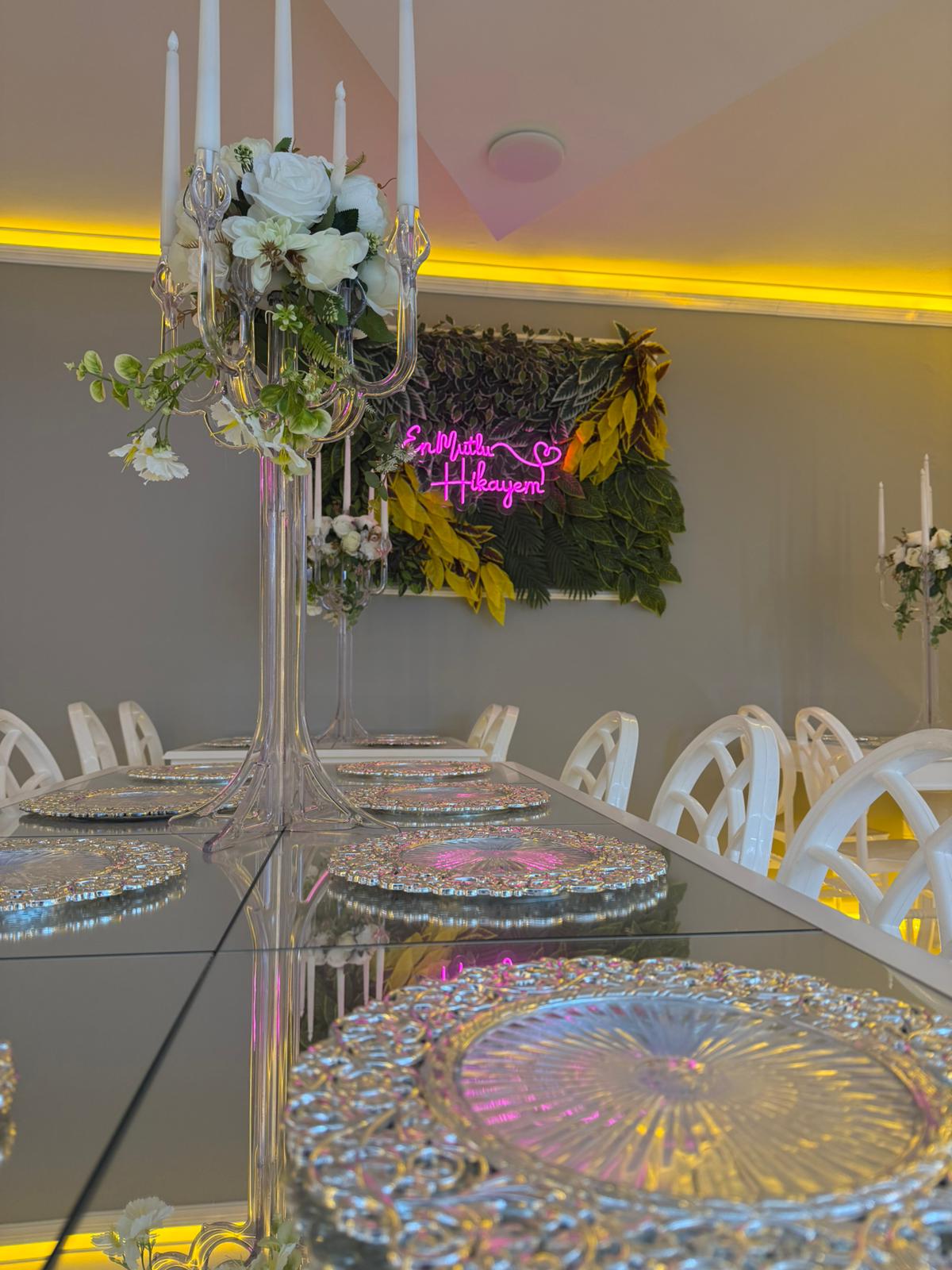 Jasmine Davet Evi salonundan bir kare